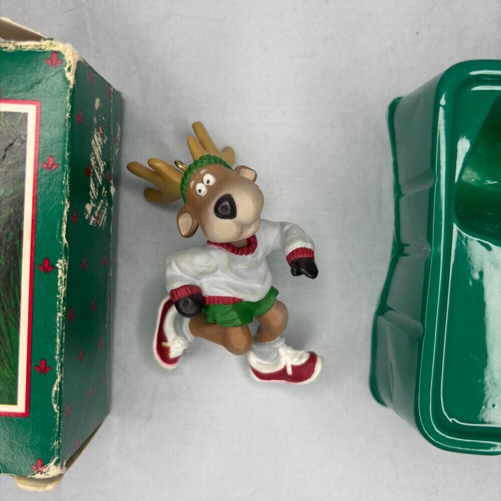 HALLMARK Reindeer Champs Dasher 1986 Collector's Series Ornament Holiday